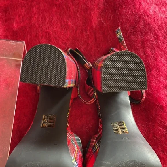 New Jeffrey Campbell Ovr-N-Out Squared Toe Pump Tartan Red Plaid Block Heel 9.5 - Picture 7 of 9